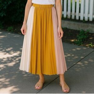 Color Block Midi Pleated Skirt